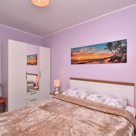 Apartman Zizi Viskovo