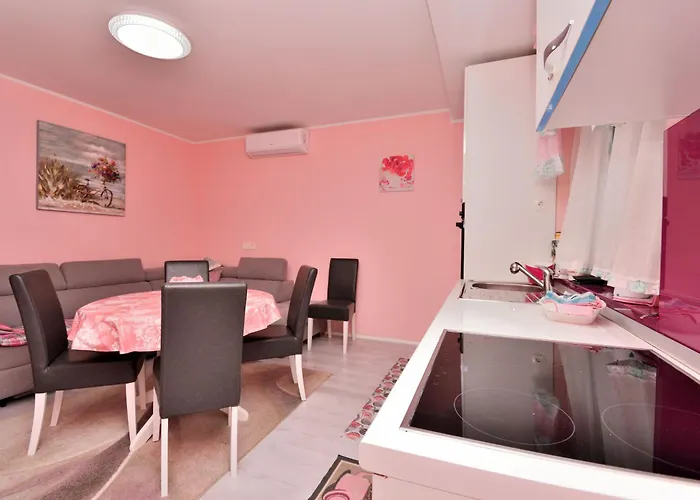 Apartman Zizi *